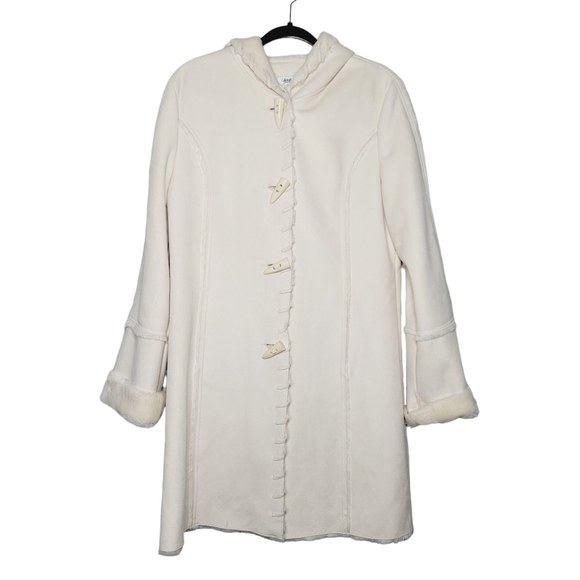 Coldwater Creek Women's Winter Whipstitch Faux Fur Coat - Picture 3 of 9